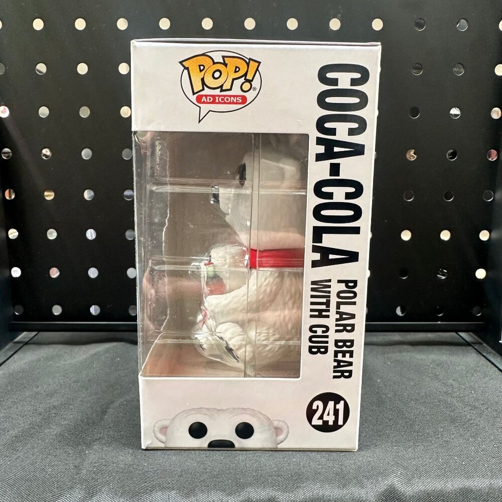 Funko POP! Ad Icons Coca-Cola Polar Bear with Cub Figure #241! - Picture 3 of 7
